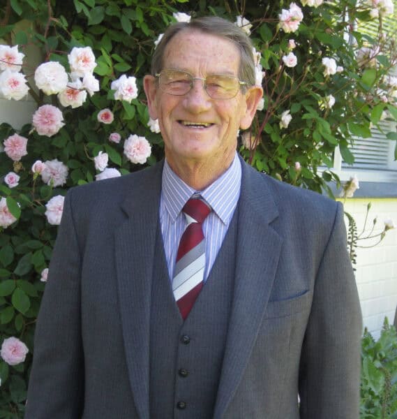 Clive ROBINSON